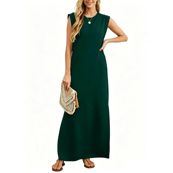 Sleeveless crew neck maxi dress with side pockets and slits for women