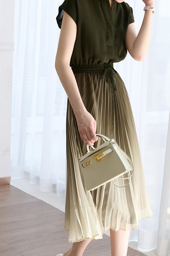 Ombre pleated midi dress with keyhole neck for women
