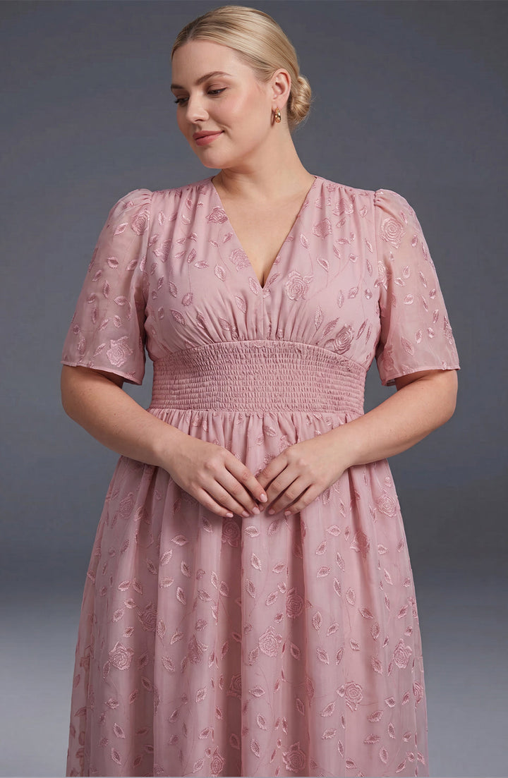 Plus size pleated maxi dress with high waist for women
