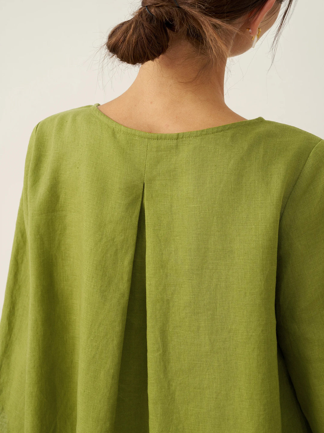 Linen tunic top with asymmetric hem for women