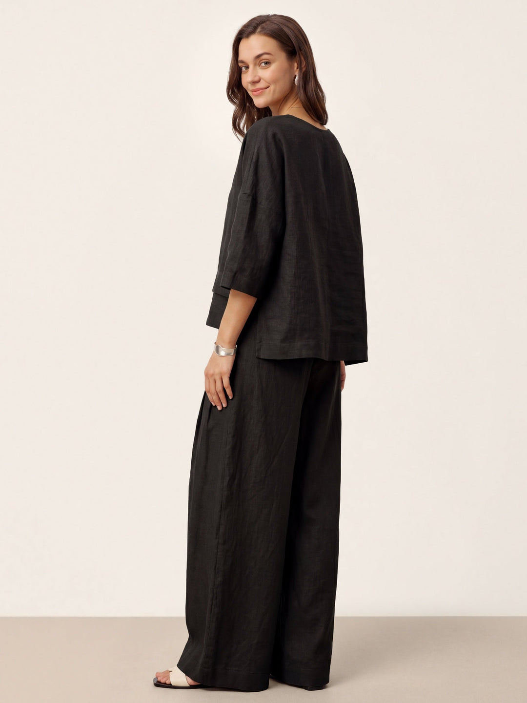 Linen layered overtop with drop shoulders for women
