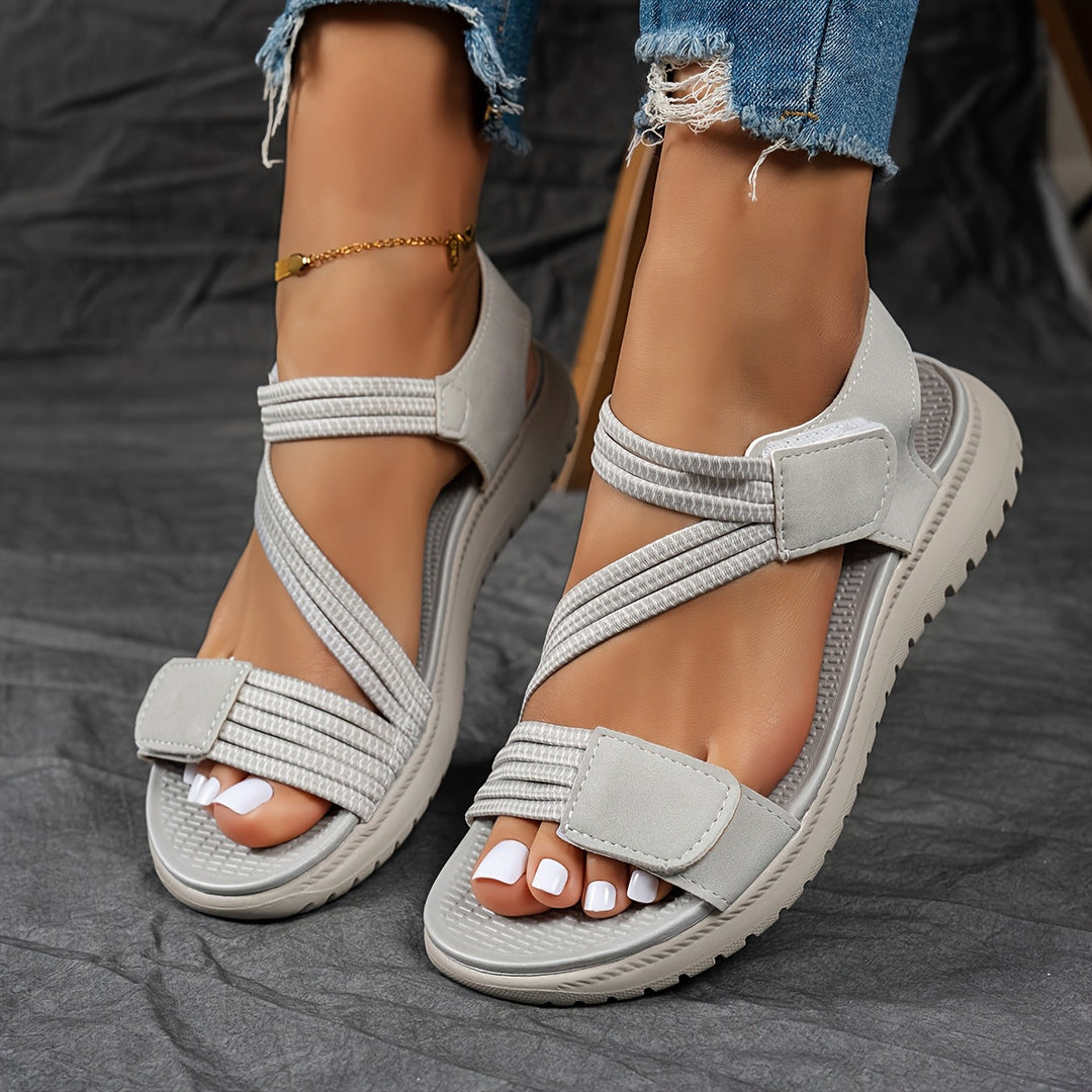 Lightweight comfort sandals with adjustable straps for women