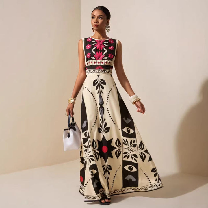 Maxi dress sleeveless with tropical art print for women