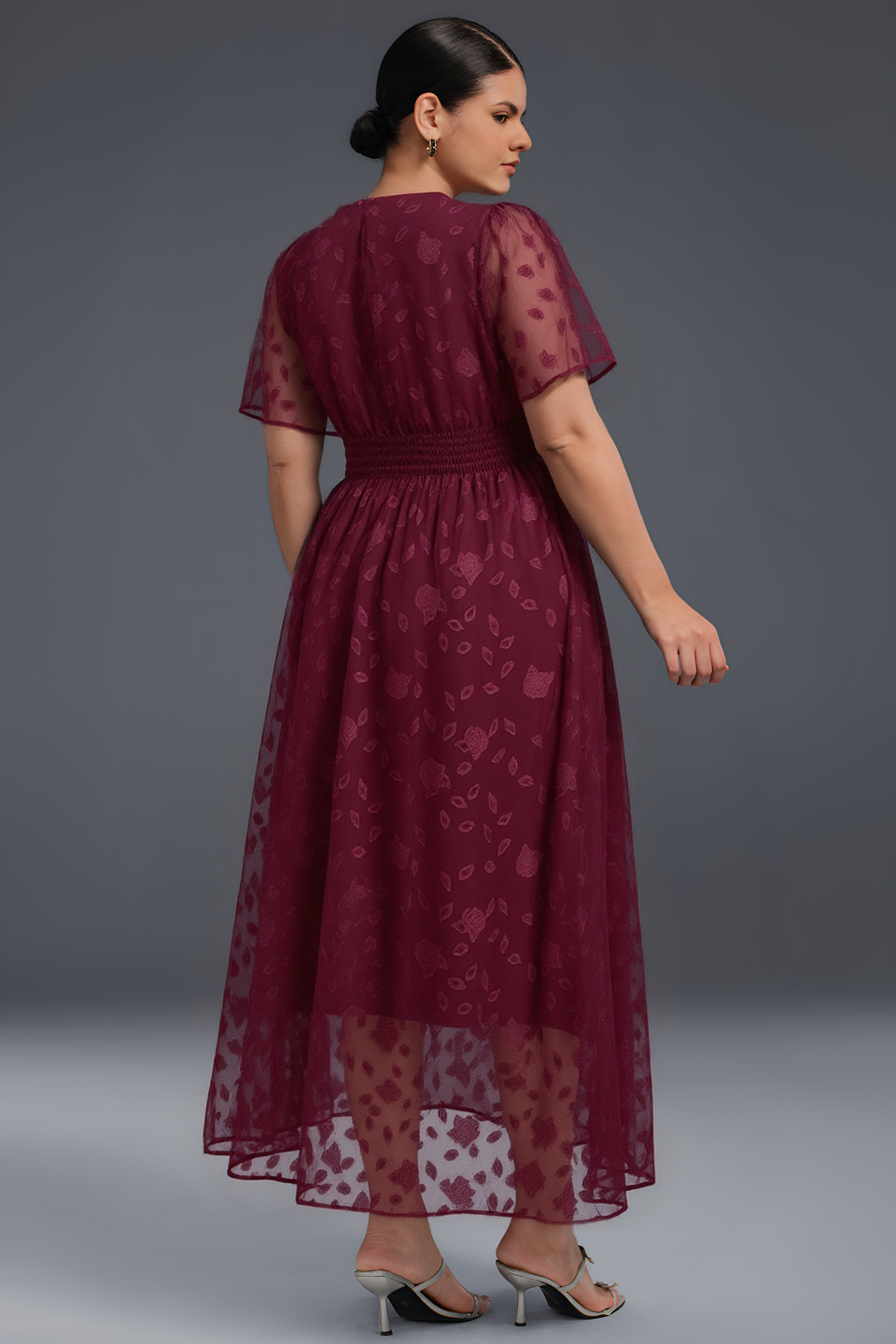 Plus size pleated maxi dress with high waist for women