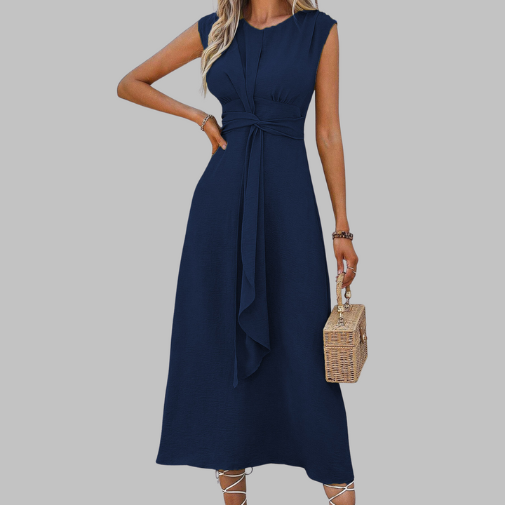 Sleeveless maxi dress with round neck for women