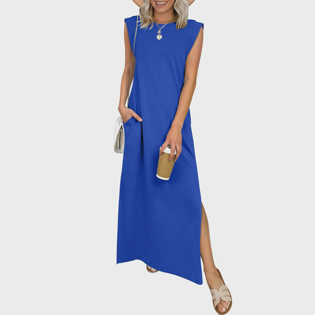 Sleeveless crew neck maxi dress with side pockets and slits for women