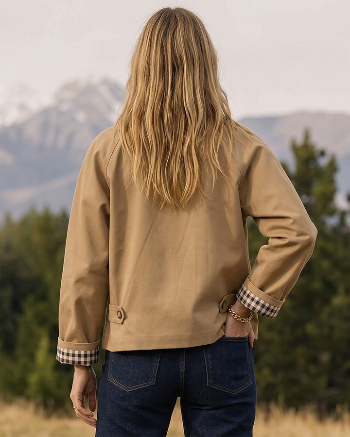 Cropped water-repellent trench jacket with check cuffs for women