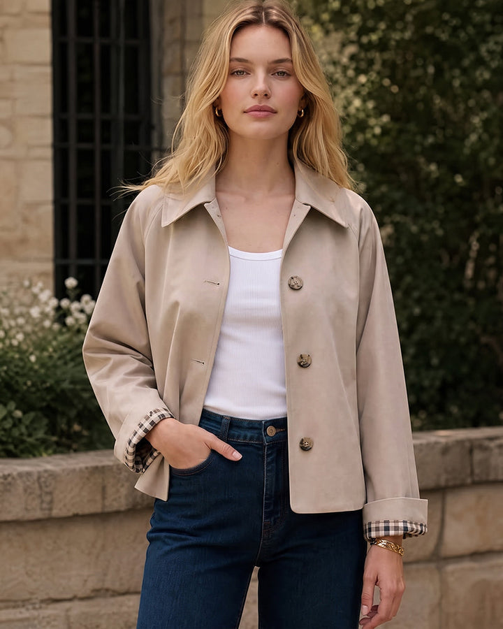 Cropped water-repellent trench jacket with check cuffs for women