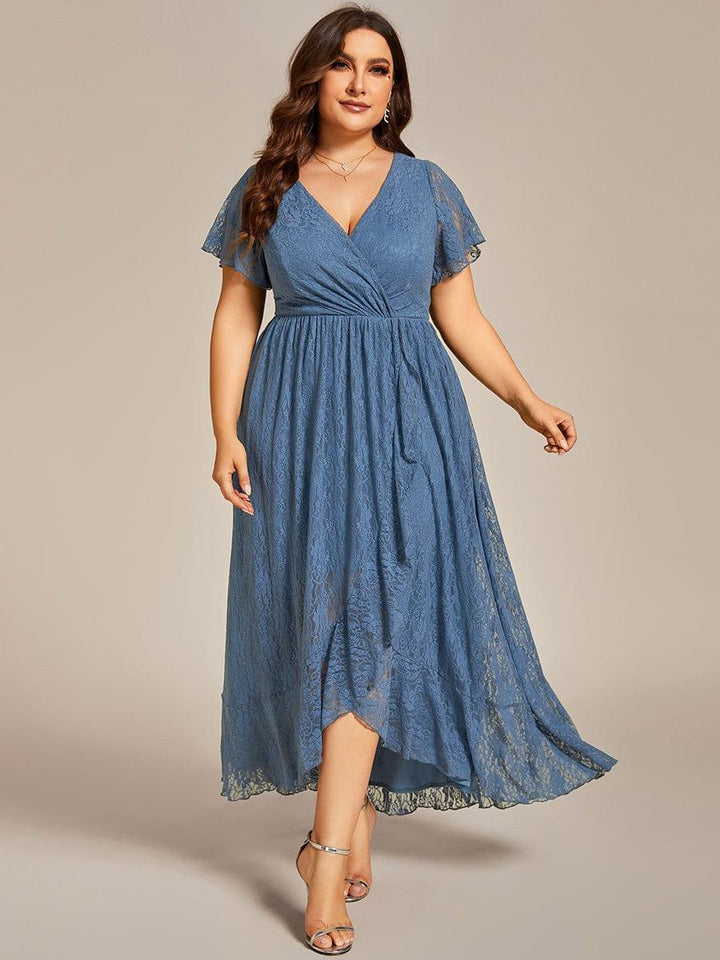 Plus size ruffled lace A-line evening dress with V-neck for women
