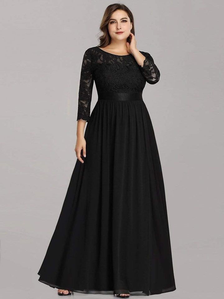 Plus size sheer lace floor-length evening dress with half sleeves for women