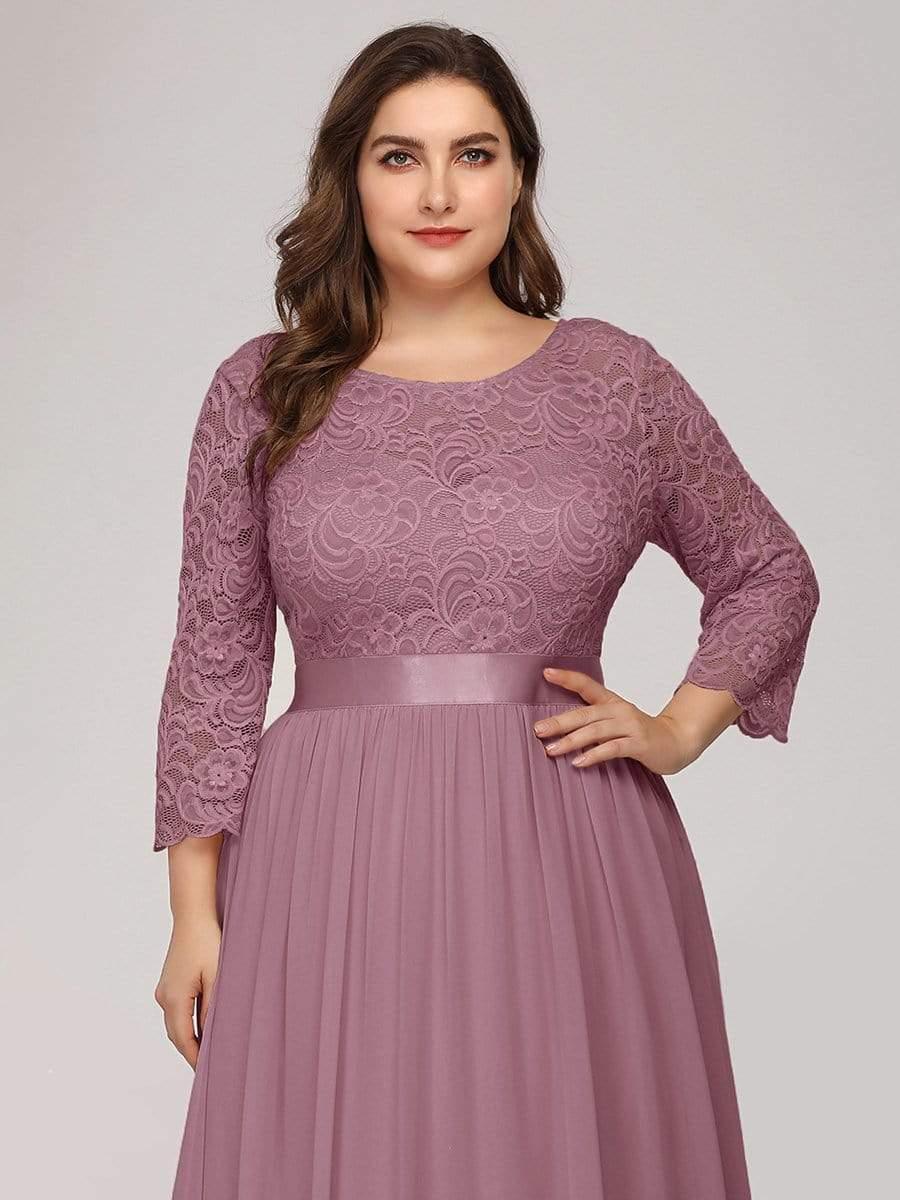 Plus size sheer lace floor-length evening dress with half sleeves for women