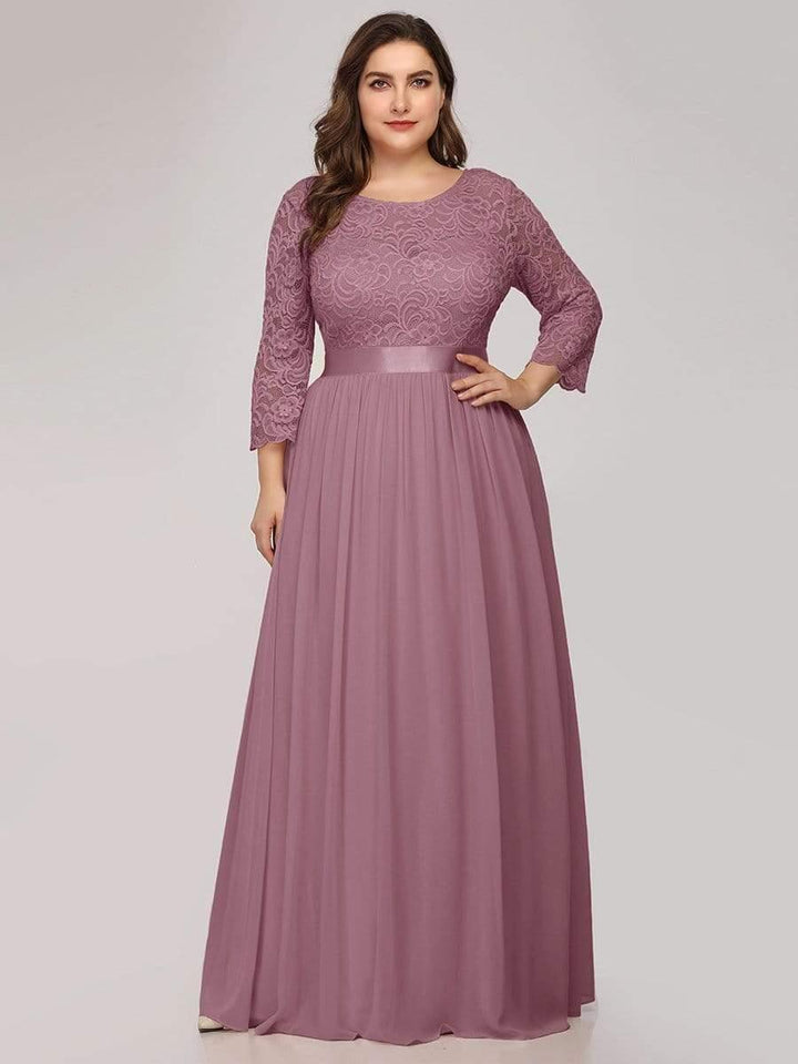 Plus size sheer lace floor-length evening dress with half sleeves for women