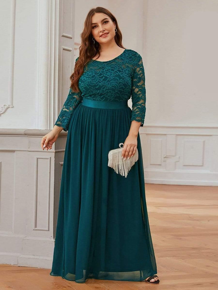 Plus size sheer lace floor-length evening dress with half sleeves for women