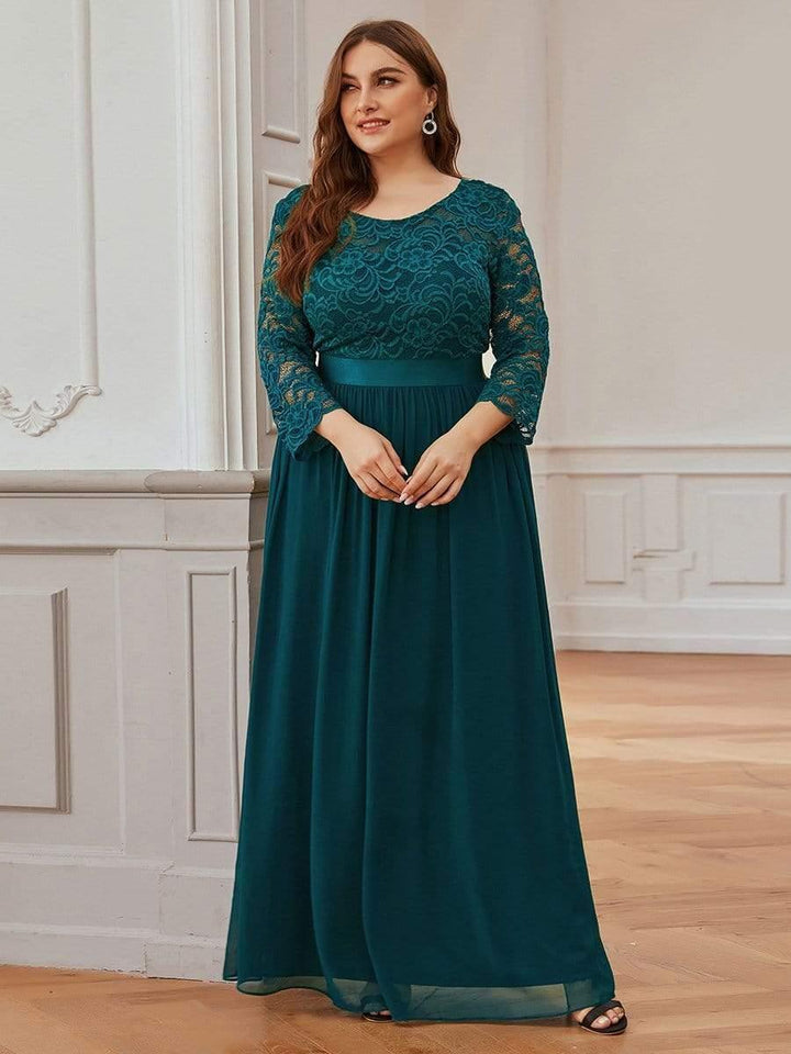 Plus size sheer lace floor-length evening dress with half sleeves for women