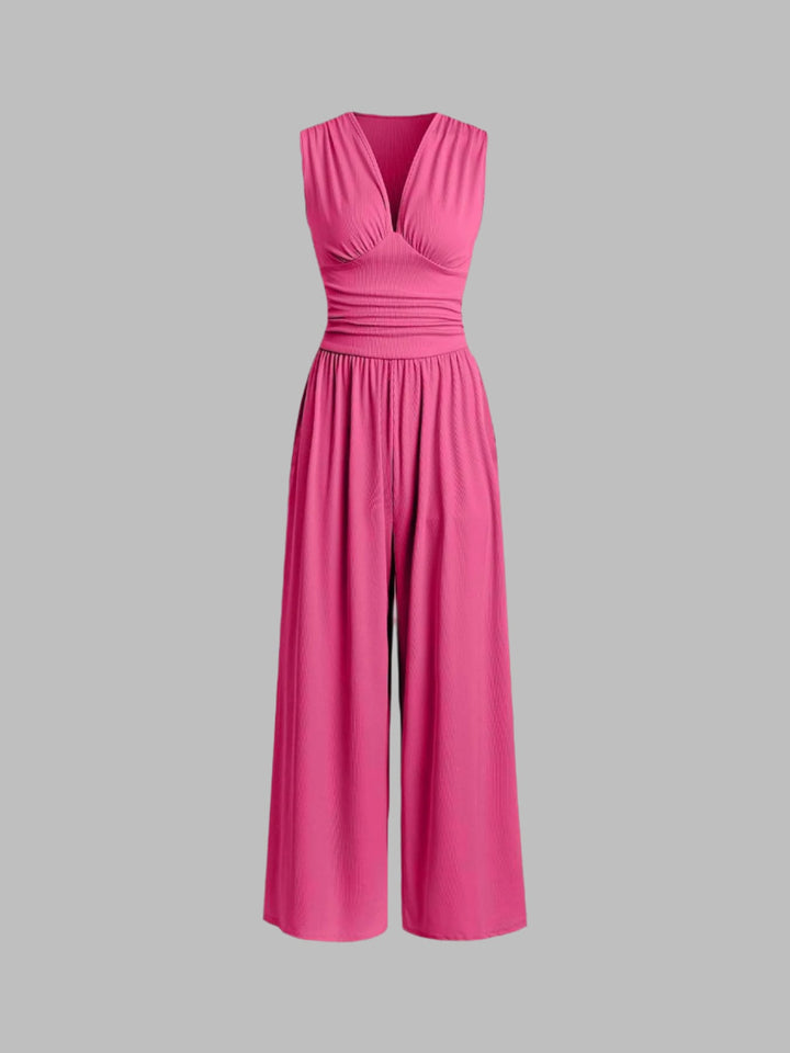 Sleeveless wide-leg jumpsuit with tailored fit for women