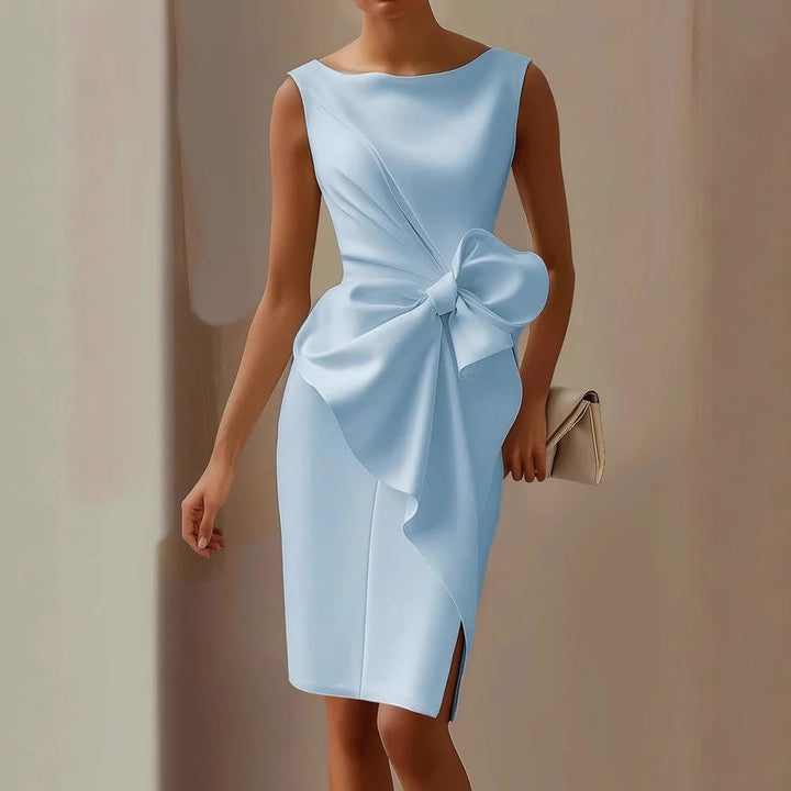Sleeveless dress with oversized bow waist for women