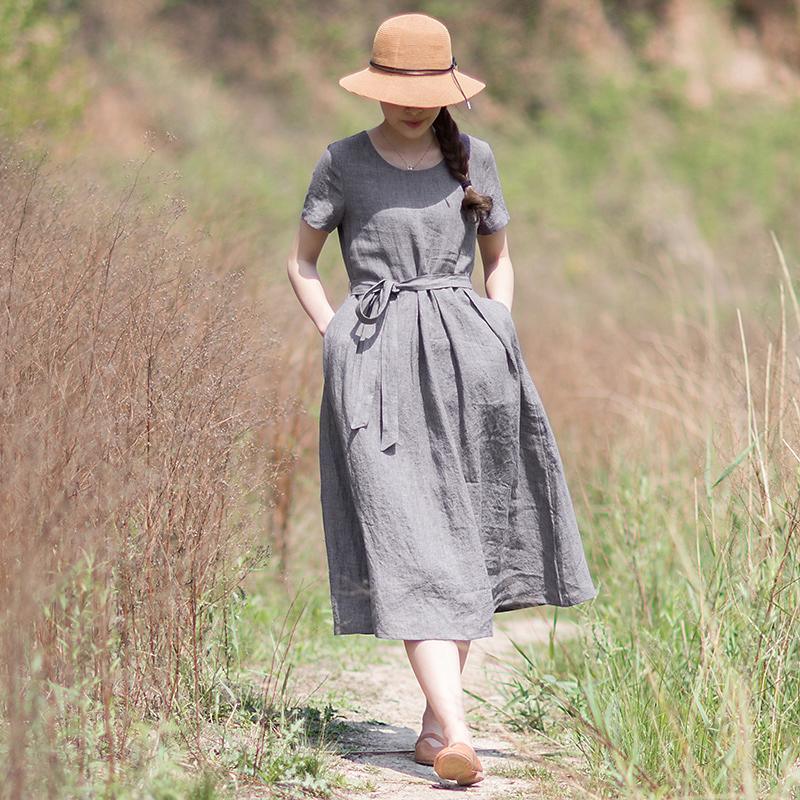 Plus size linen rayon midi dress with short sleeves for women