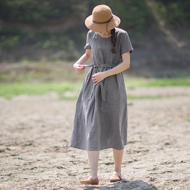 Plus size linen rayon midi dress with short sleeves for women