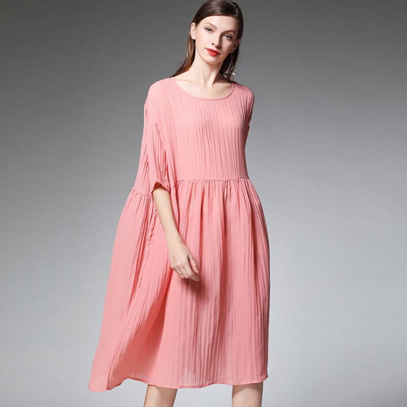 Plus size pleated midi dress with half sleeves for women