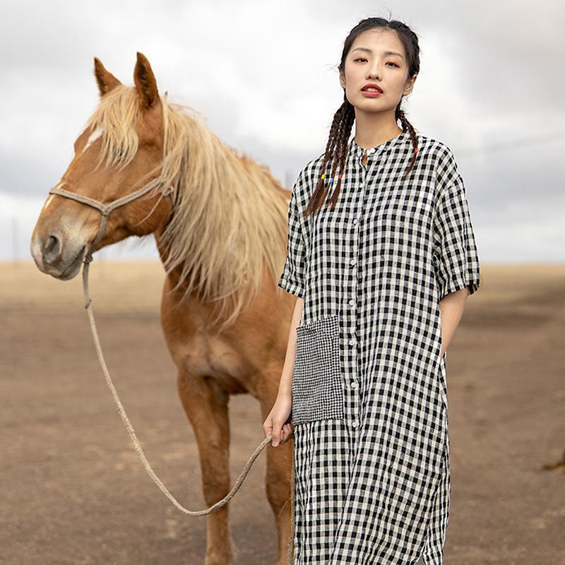 Plus size plaid linen midi dress with patchwork pockets for women