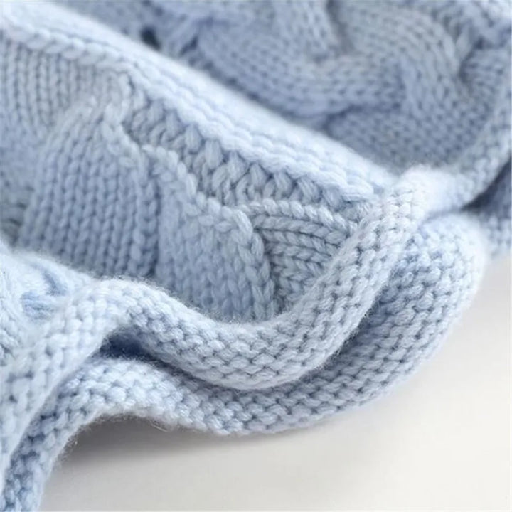 Elizabeth Cashmere Turtleneck Sweater