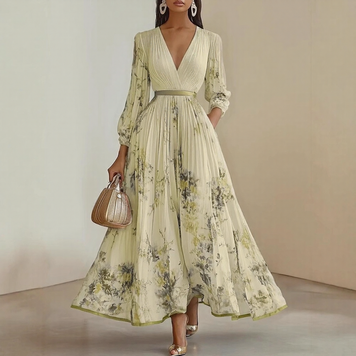 Pleated maxi dress with V-neck and waist tie for women