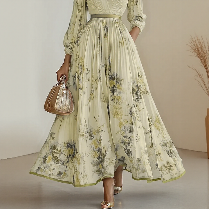 Pleated maxi dress with V-neck and waist tie for women