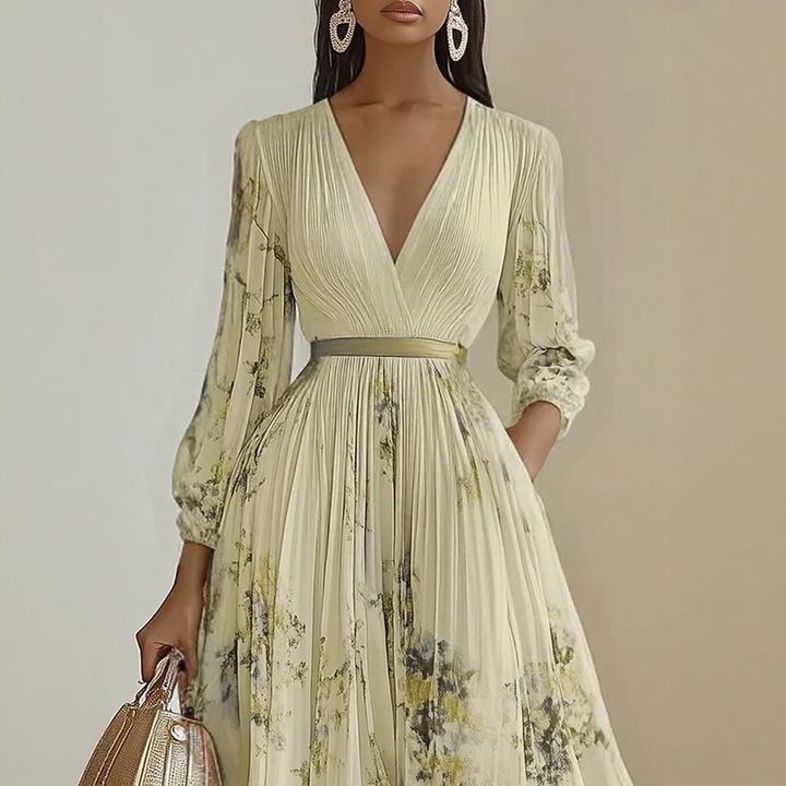 Pleated maxi dress with V-neck and waist tie for women