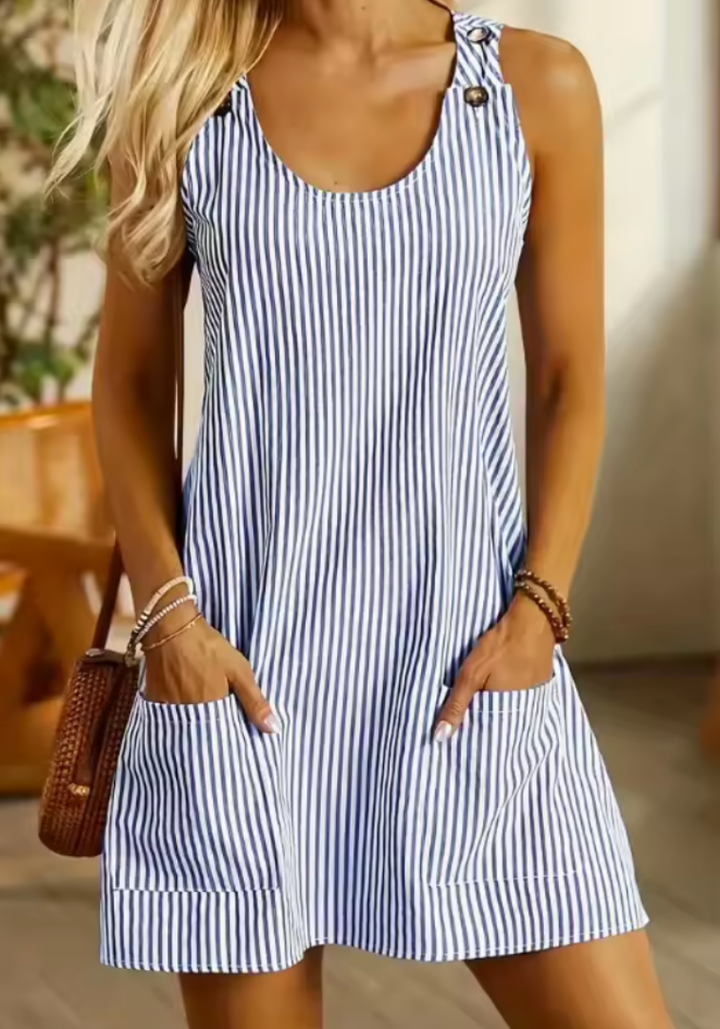 Striped dress with round neck and relaxed fit for women