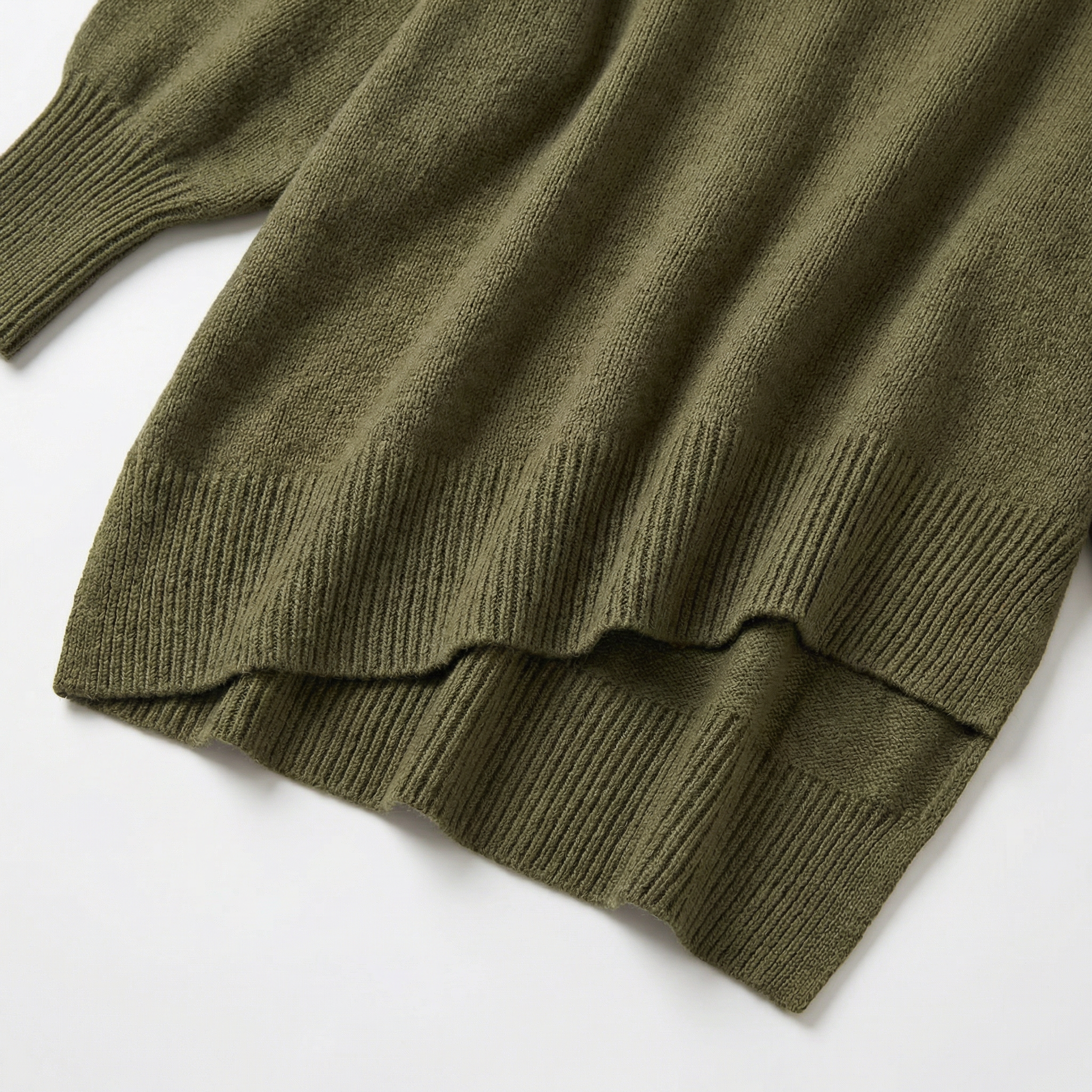 Women’s Solid Color Knit Sweater – Batwing Sleeve Design