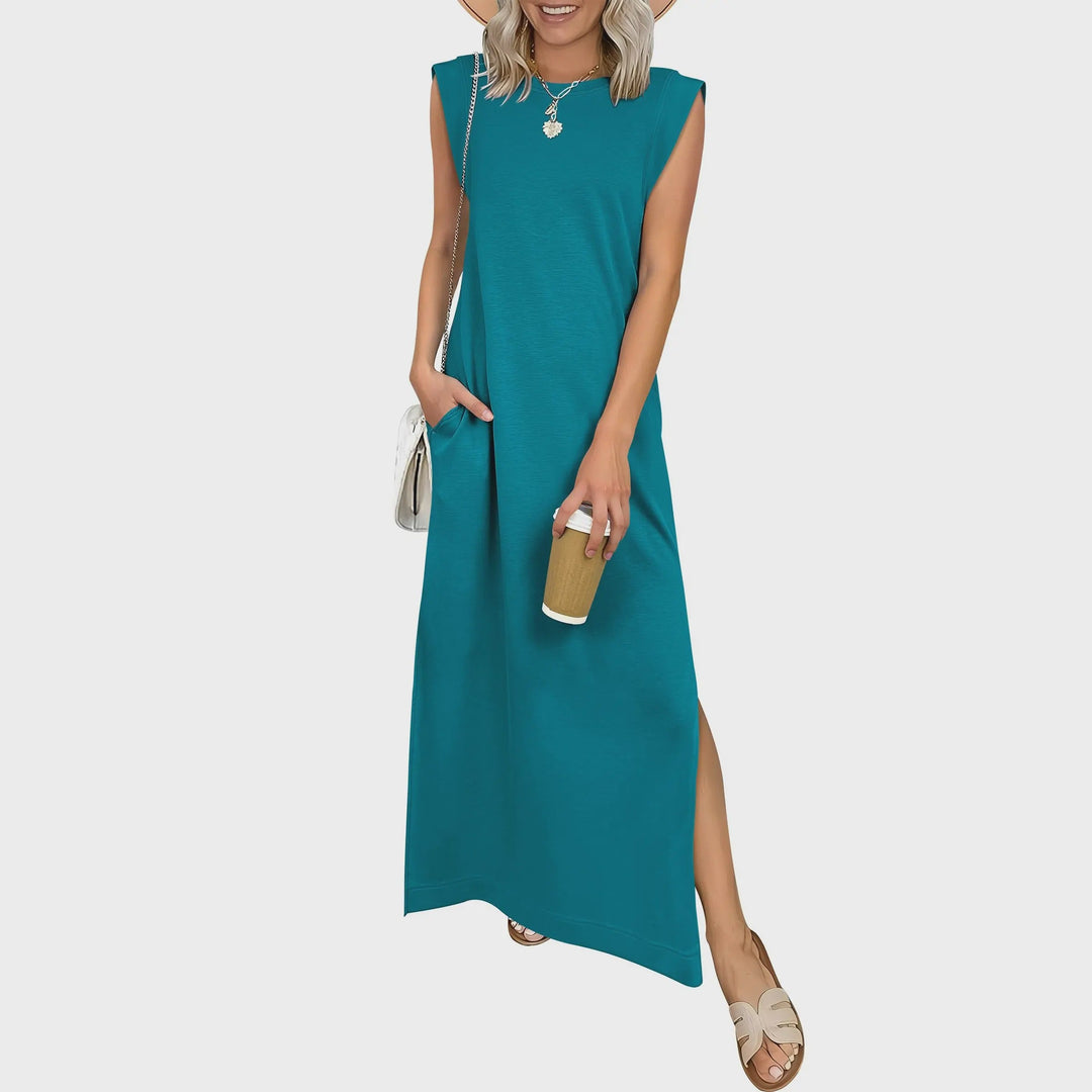 Sleeveless crew neck maxi dress with side pockets and slits for women