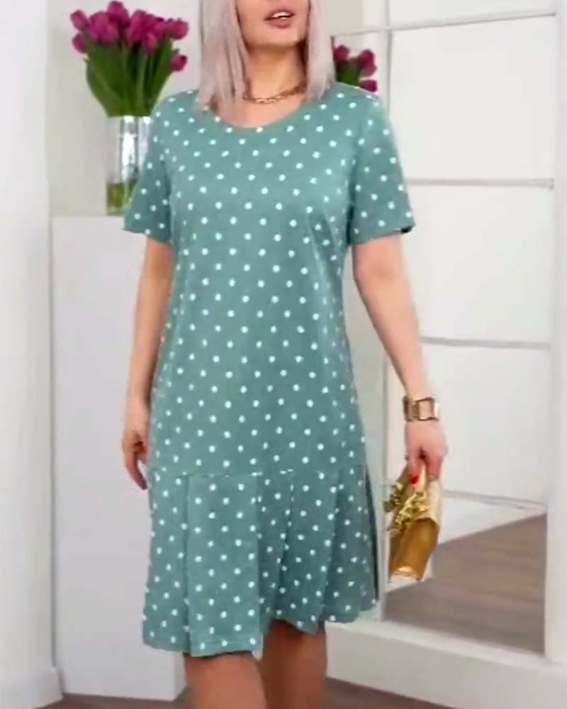 Polka dot dress knee length with buttons and short sleeves for women