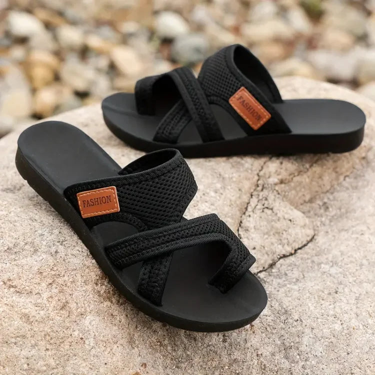 Orthopaedic summer sandals with cushioned sole for women