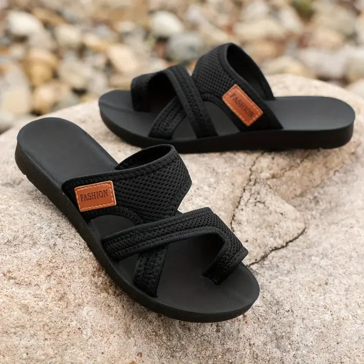 Orthopaedic summer sandals with cushioned sole for women