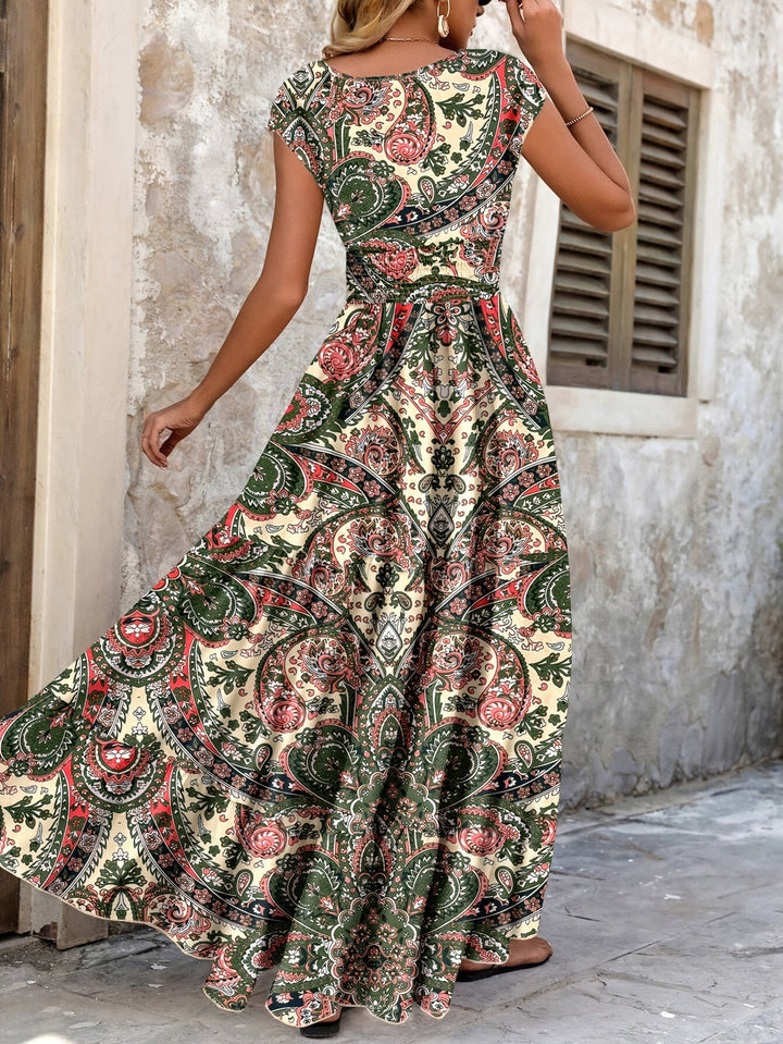 Paisley print maxi dress with gathered waist for women