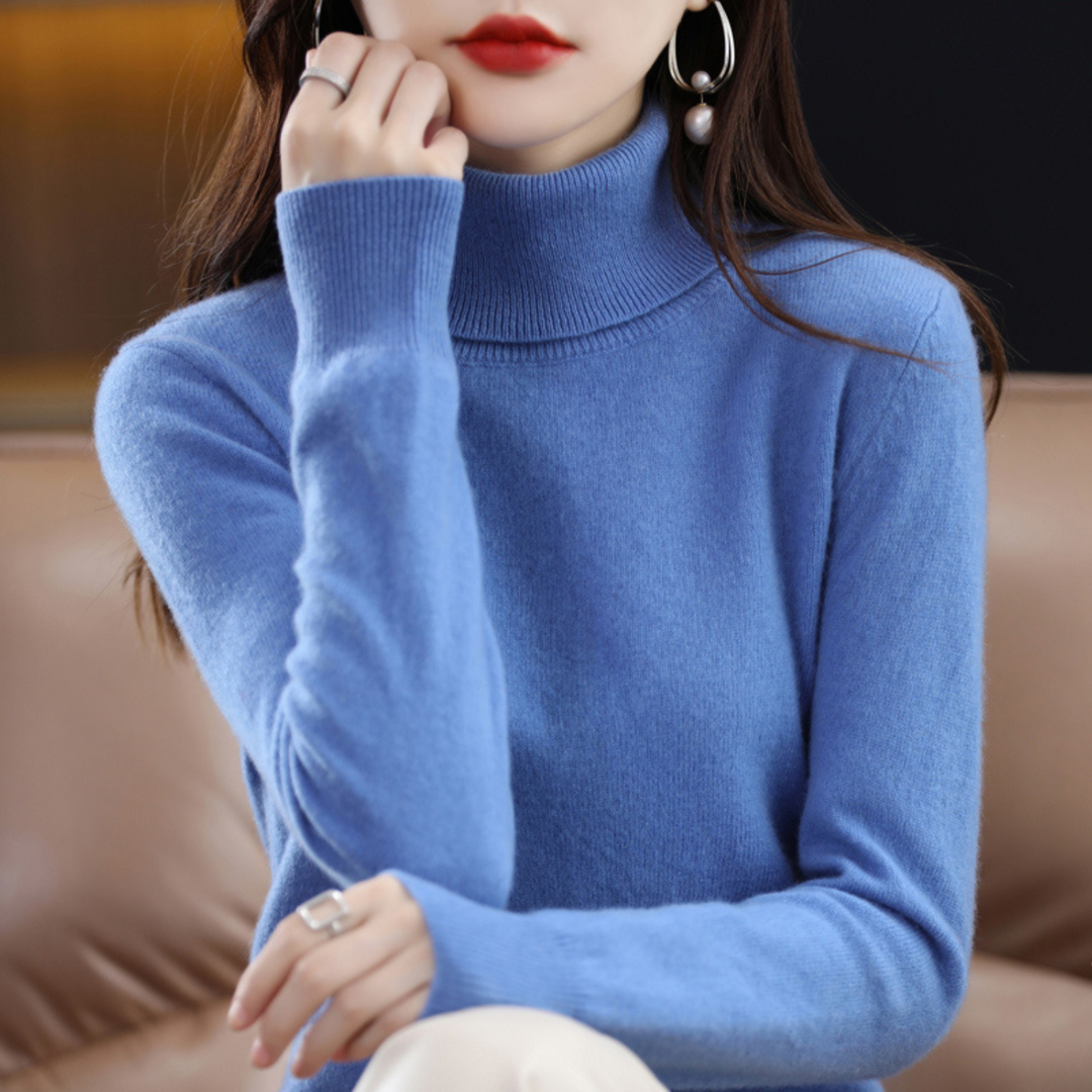 Emmie Turtleneck Sweater in Cashmere for Women – Premium Soft Knit Offering Warmth and Light Comfort