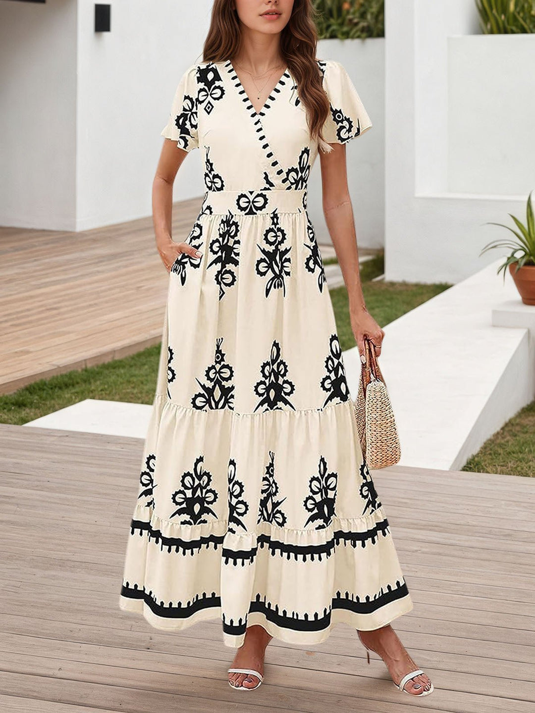 Boho maxi dress V-neck folk print tiered for women