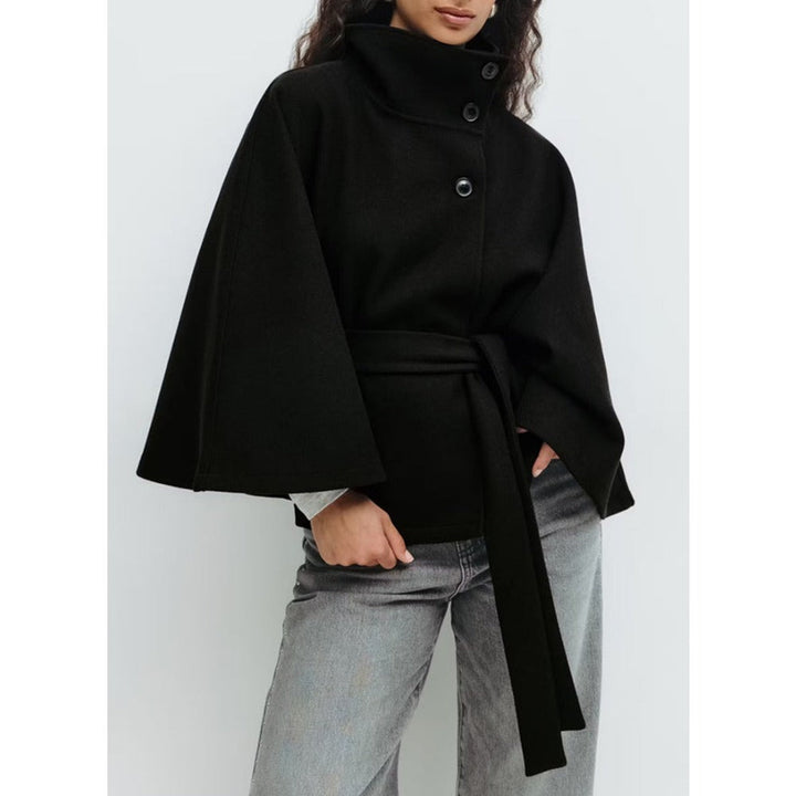 Charlotte Manteau Cape Femme – High Collar &amp; Adjustable Belt for Elegance and Winter Warmth