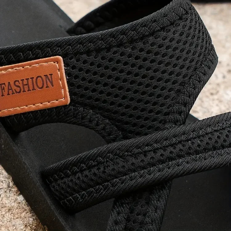 Orthopaedic summer sandals with cushioned sole for women