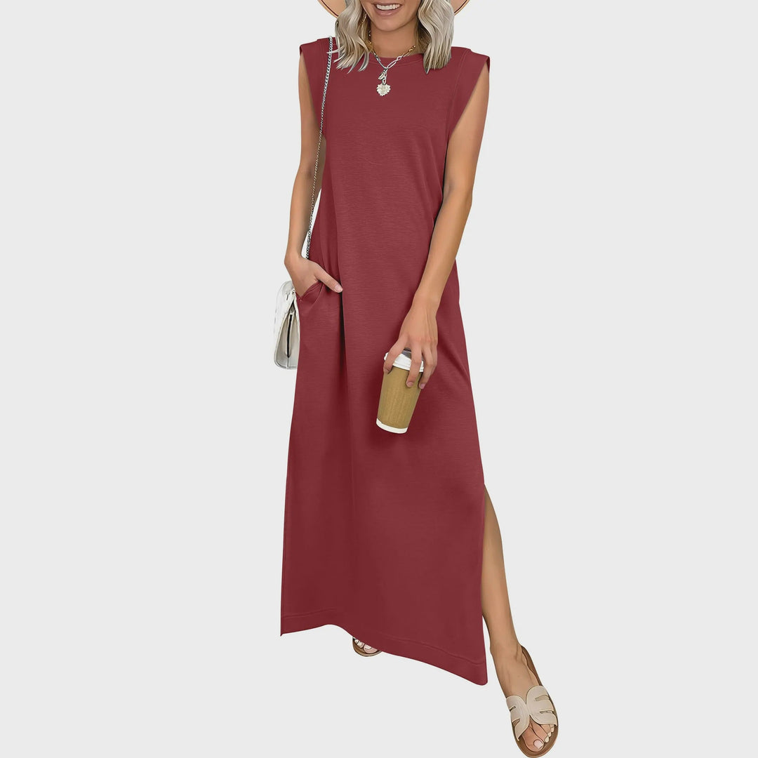 Sleeveless crew neck maxi dress with side pockets and slits for women