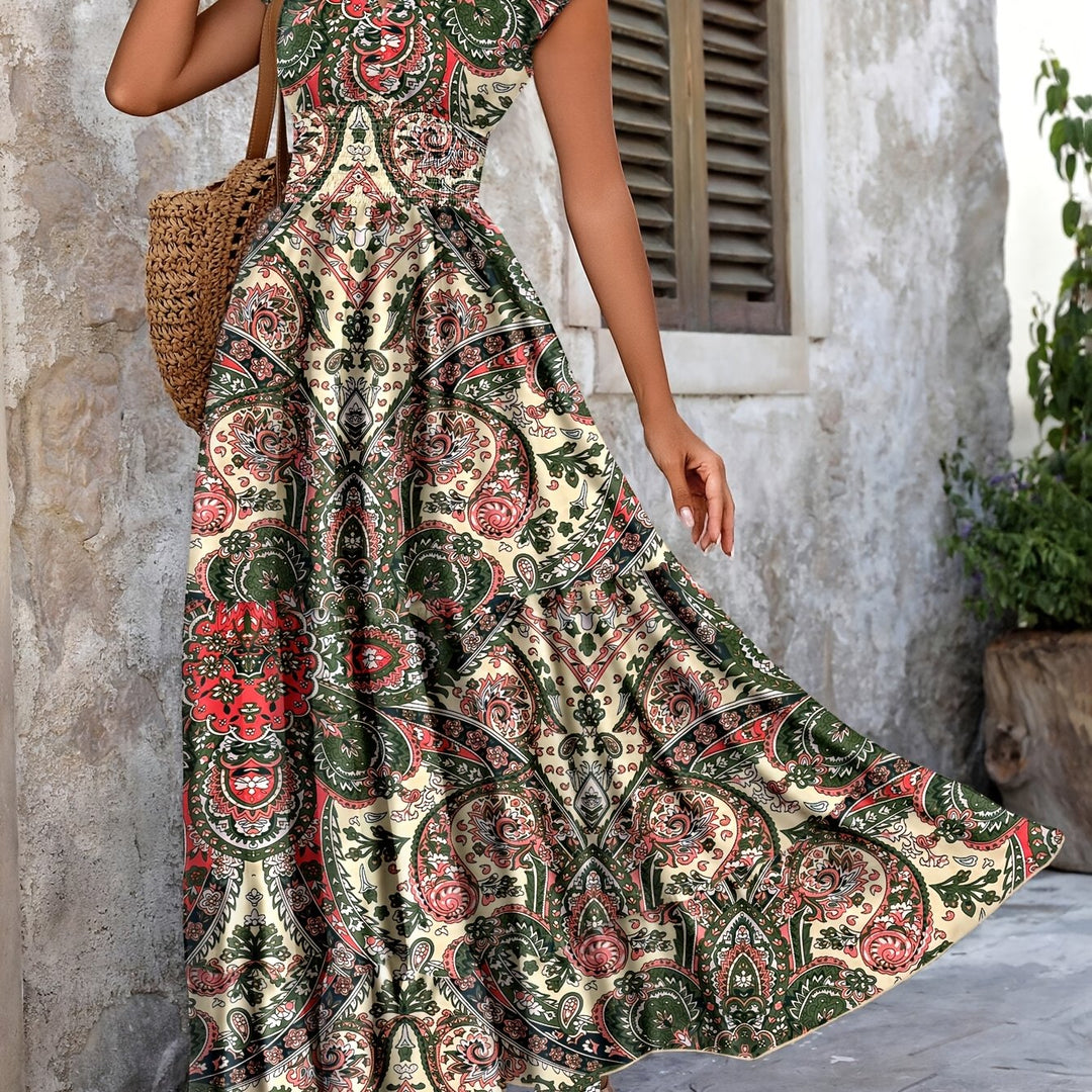 Paisley print maxi dress with gathered waist for women