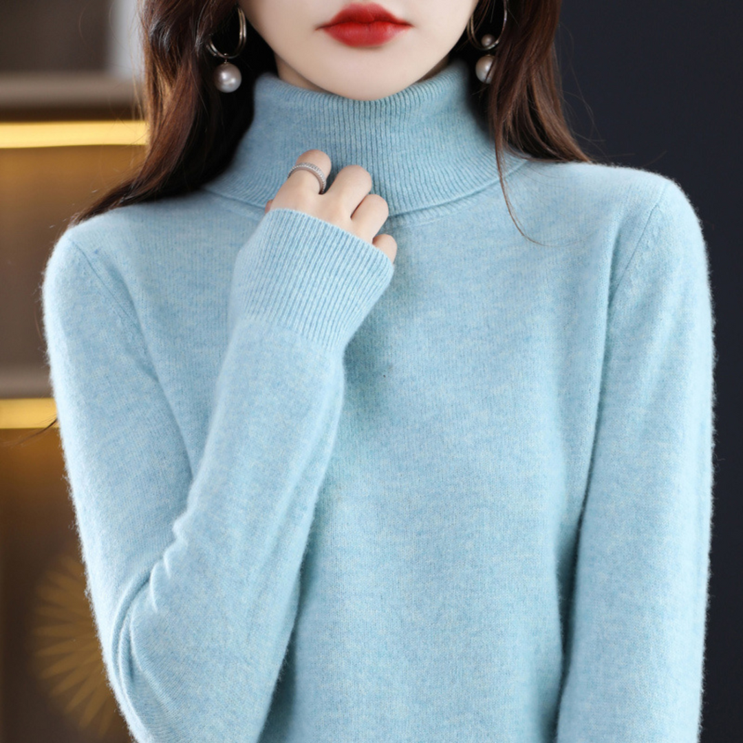Emmie Turtleneck Sweater in Cashmere for Women – Premium Soft Knit Offering Warmth and Light Comfort