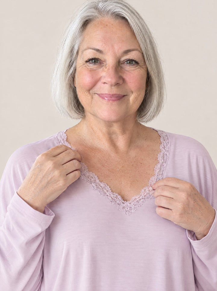 Lace-trim V-neck pyjama set, close-up of the lace-edged V-neck