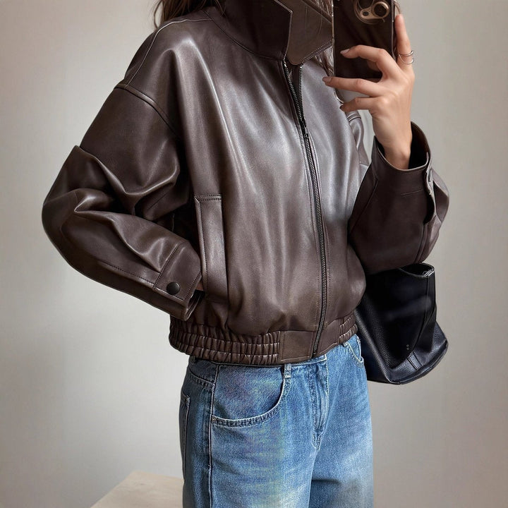 Victoria | Women&