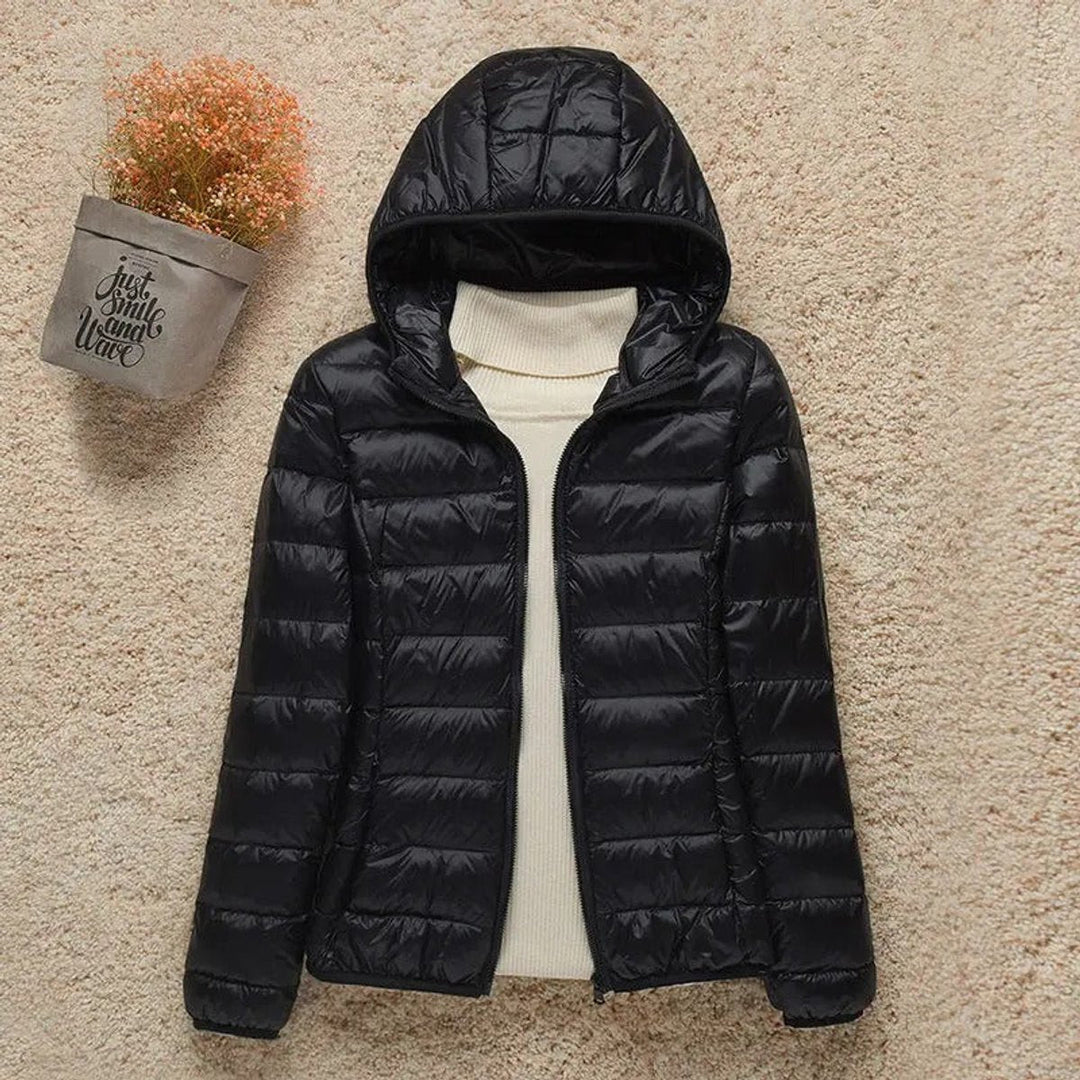 Lightweight Packable Hooded Puffer Jacket for Women